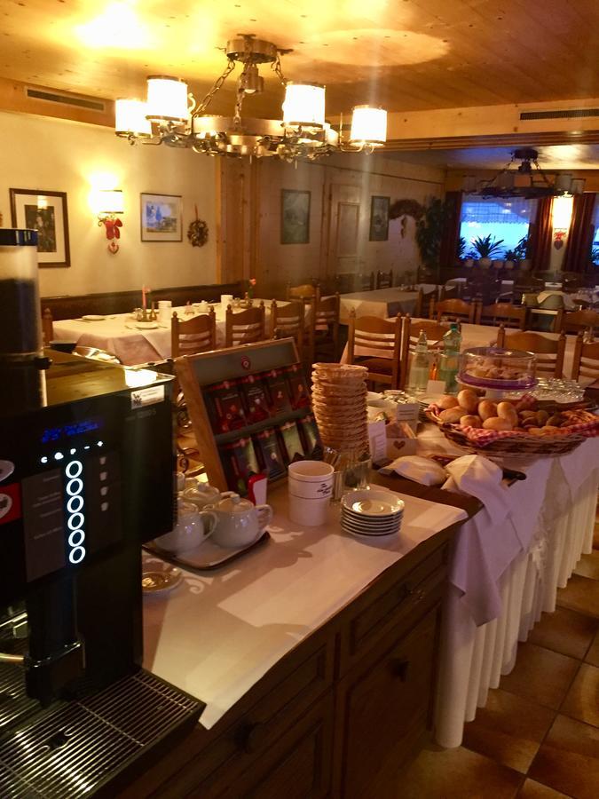 Hotel Schoene Aussicht Kartitsch Eksteriør billede